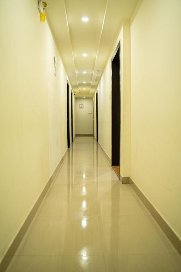 Nk7 Guest House 加尔各答 外观 照片