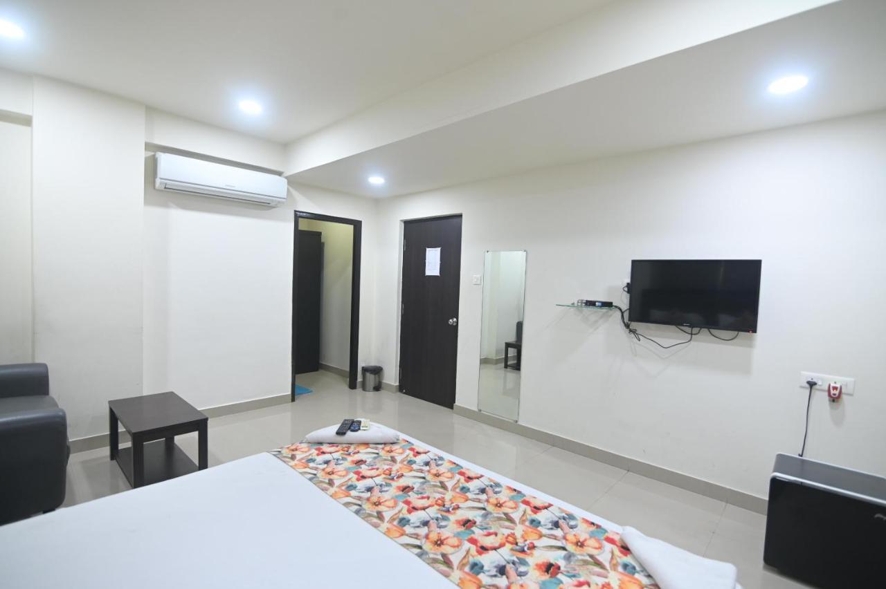 Nk7 Guest House 加尔各答 外观 照片