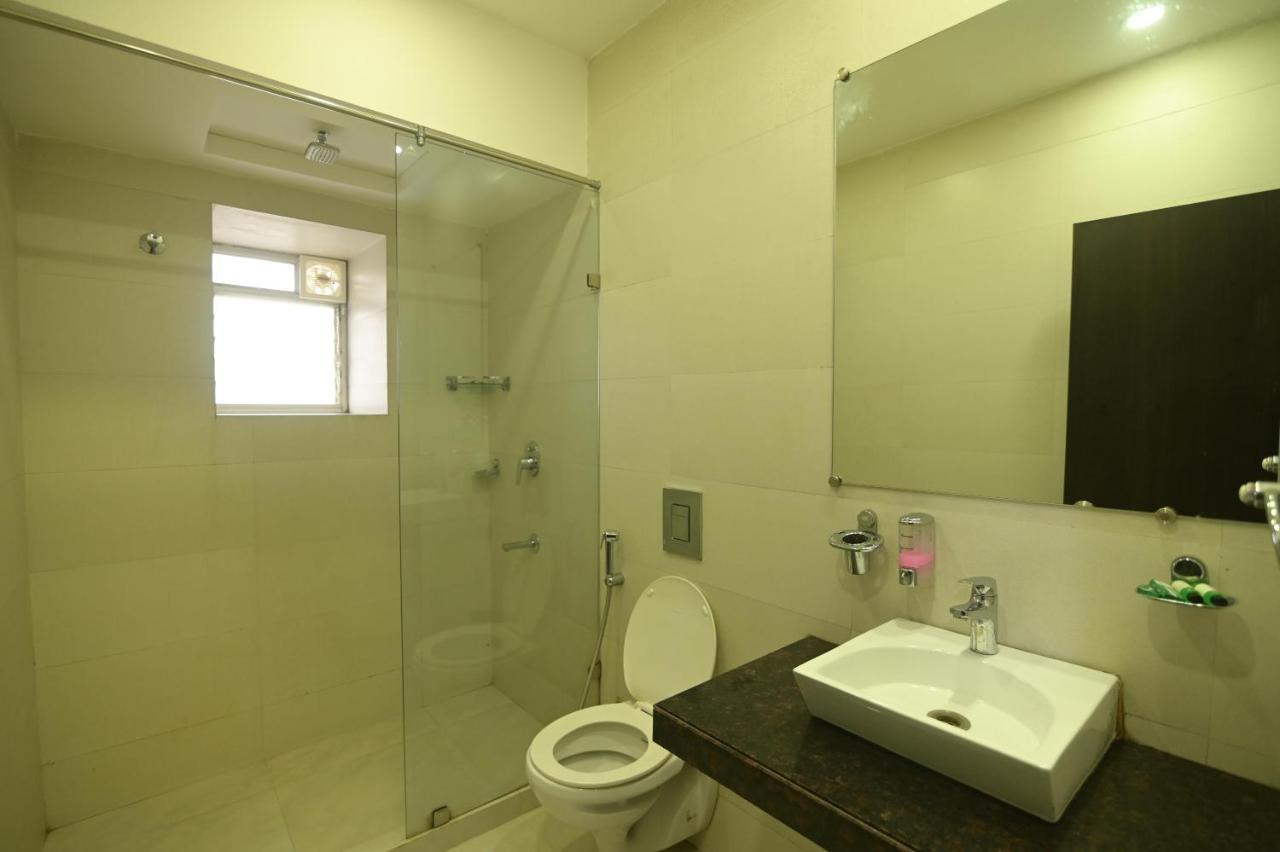 Nk7 Guest House 加尔各答 外观 照片